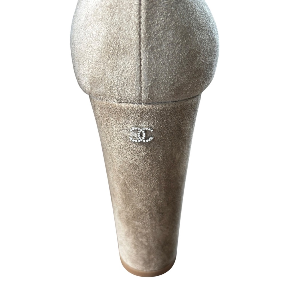Chanel Platform Ankle Boots 40 Grey Suede Rhinestone Crystal CC Logo Block Heel